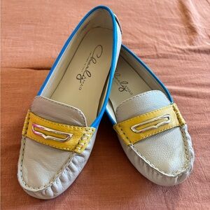 Fun, neutral Charly Amar loafers. Ultra comfortable and stylish. 🇮🇹